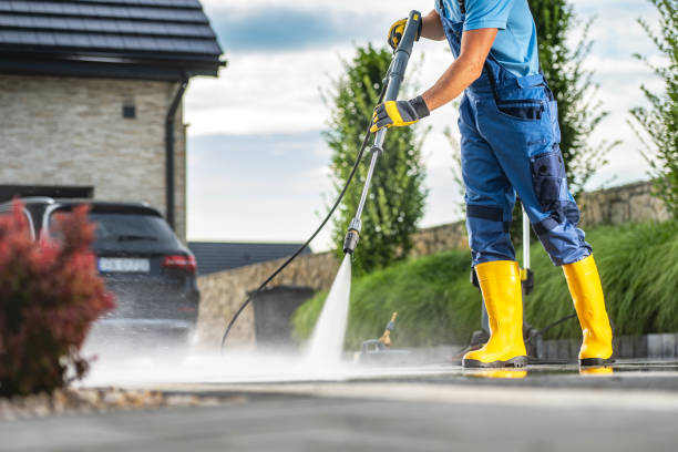 Best Sidewalk and Walkway Cleaning  in New Paris, IN